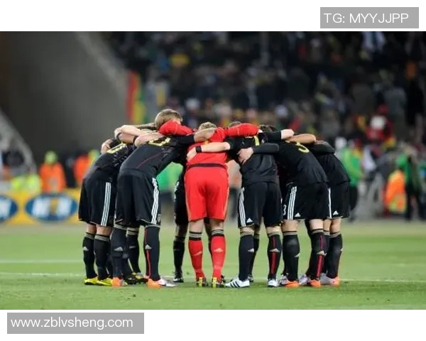 德国队与加纳队全裸赛引发热议体育界新风潮的背后故事