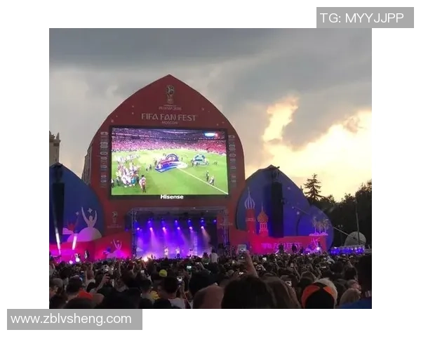 自由杯决战格雷米奥对阵帕梅拉斯巅峰对决引发球迷热议 自由杯决战格雷米奥对阵帕梅拉斯巅峰对决引发球迷热议